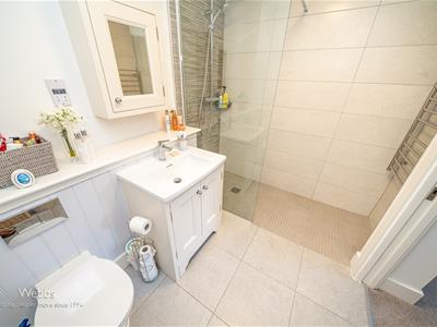 Picture 10